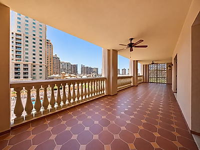 Elegant Fully Furnished 2-Bedroom Residence in Porto Arabia