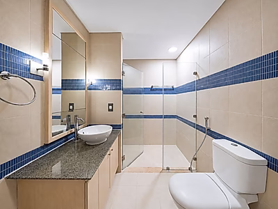 Elegant Fully Furnished 2-Bedroom Residence in Porto Arabia