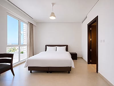 SPACIOUS 2 BEDROOM | 186 SQM | BEACH ACCESS