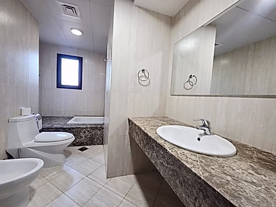Fully Furnished 2-Bedroom Apartment – Porto Arabia with Marina-View Balcony