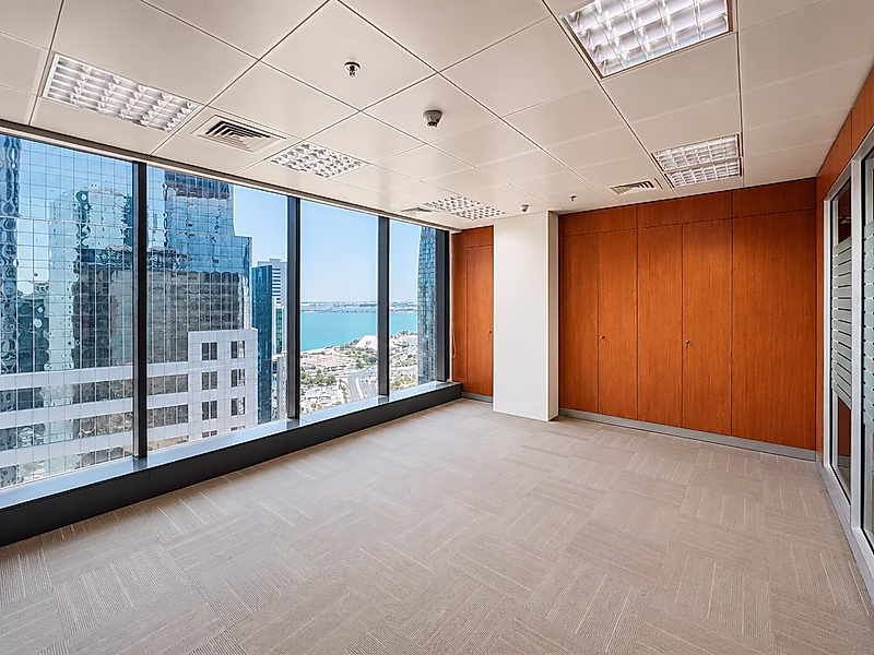 Spacious 450 SQMOffice With Sea View | West Bay - Photo 5