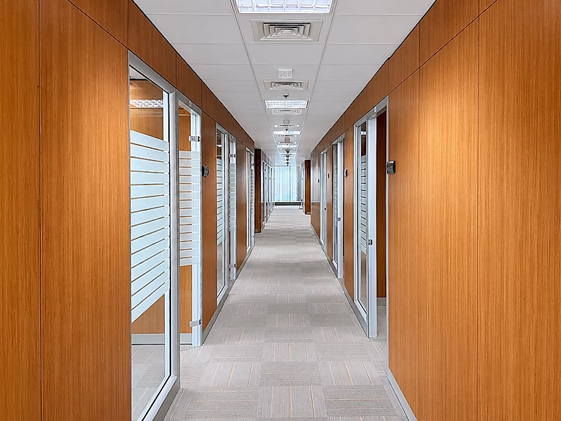 Spacious 450 SQMOffice With Sea View | West Bay - Photo 11