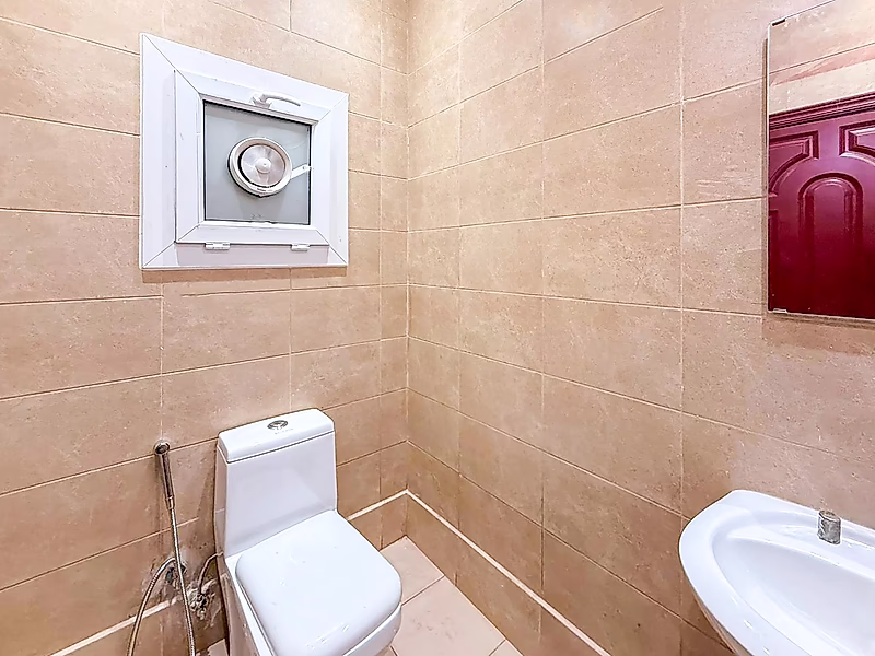 Unfurnished 1 BR apartment | Doha aljadeedah - Photo 12