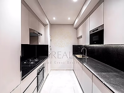 Fox Hills, Contemporary 1-Bedroom Apartment | Flexible Ownership Plans