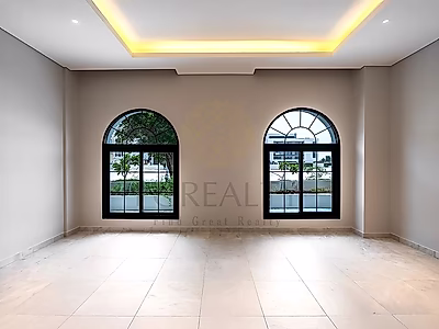Fox Hills, Contemporary 1-Bedroom Apartment | Flexible Ownership Plans