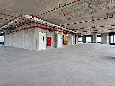 PRESTIGIOUS 1084 SQM CORPORATE OFFICE