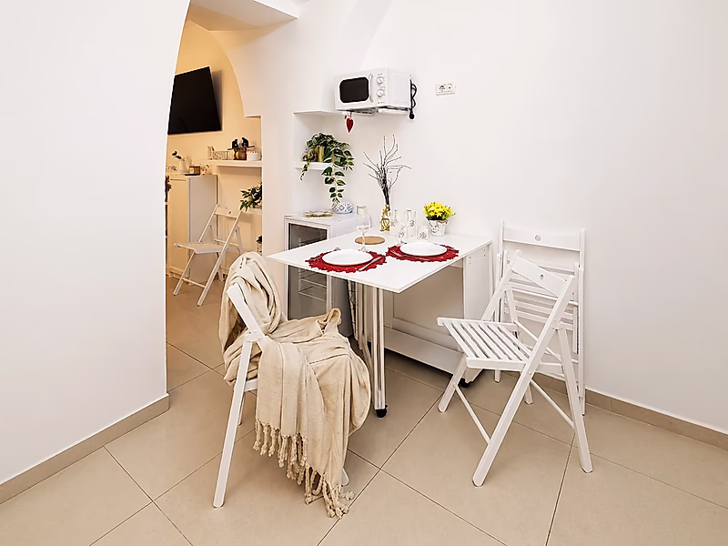 Modern Studio | Prime Location | High Rental Potential - Photo 5