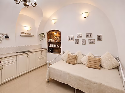 Modern Studio | Prime Location | High Rental Potential