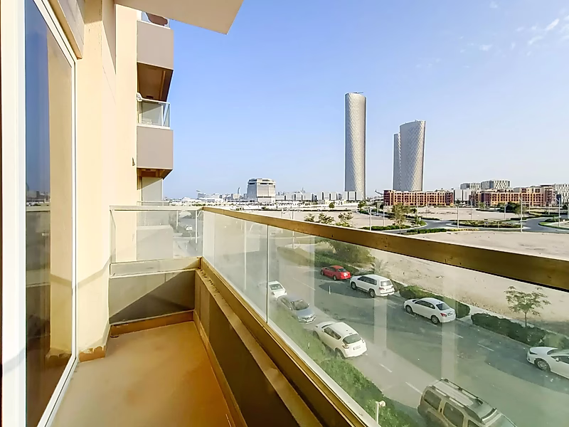 Luxury 1-Bedroom Apartment for Sale | Prime Boulevard View | Dara Residence, Lusail Fox Hills - Photo 4
