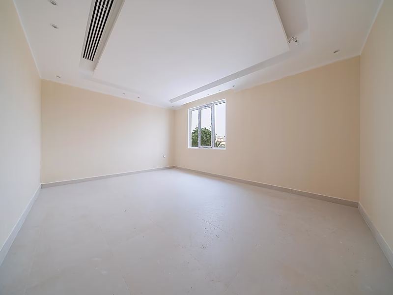 Spacious Standalone Family Villa for Sale | 8 Bedrooms | Prime Al Thumama Location - Photo 5