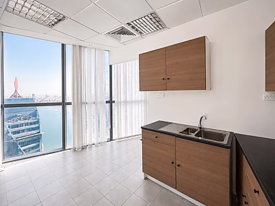 F/Fitted West Bay Office | Full Sea View | 129 SQM