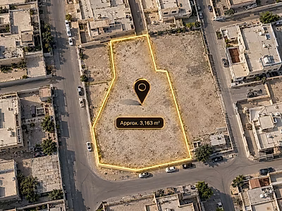 Corner Plot on Two Roads in Umm Ghuwailina | Ready Permit & Approved Plans