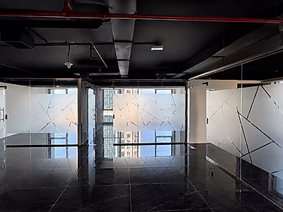 Elegant office with Sea View | 186 SQM | Lusail Marina