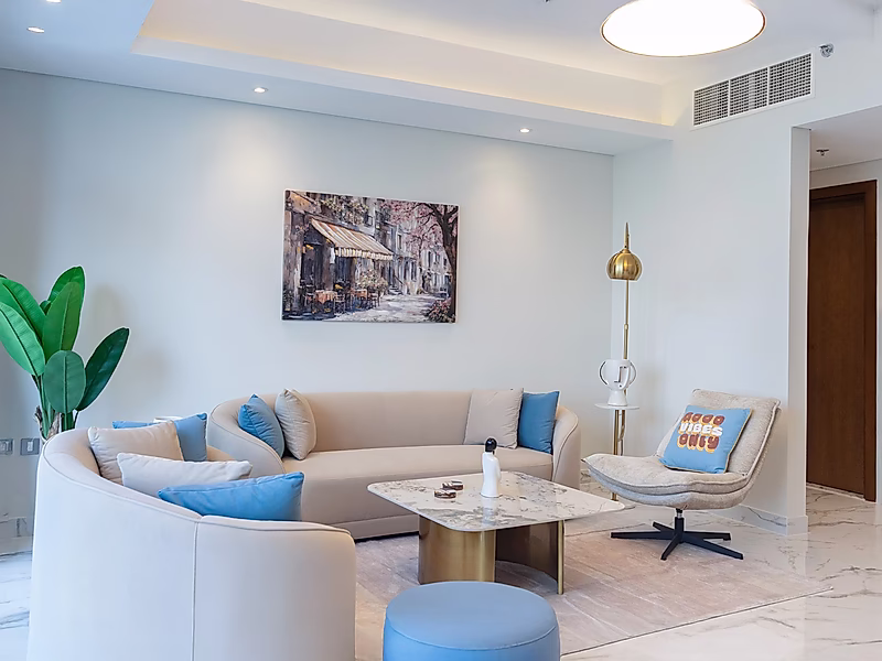 MODERN 2-BEDROOM APARTMENT WITH LUXURIOUS FINISHES | MARINA - Photo 8