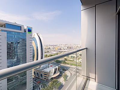 MODERN 2-BEDROOM APARTMENT WITH LUXURIOUS FINISHES | MARINA