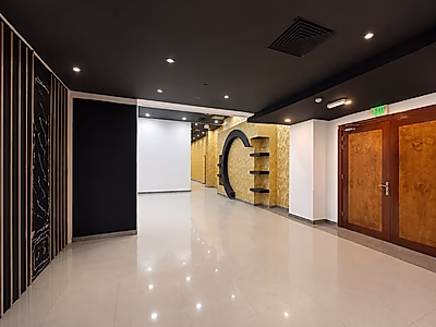 Large Beauty Salon for Lease | C-Ring Road