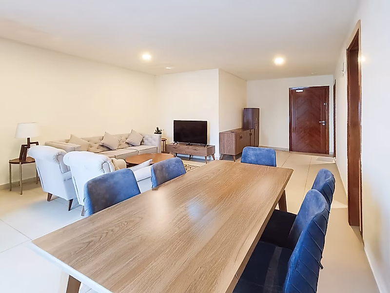 Stylish 3BR Oasis with Luxe Finishes - Photo 7