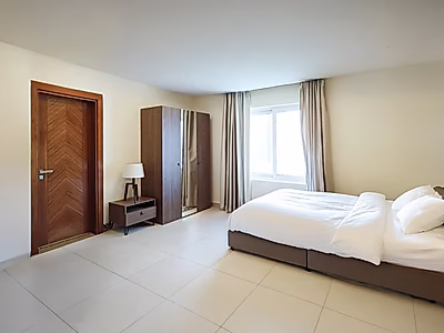 Stylish 3BR Oasis with Luxe Finishes