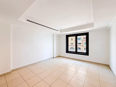 HIGH RETURN TENANTED 1BR INVESTMENT UNIT