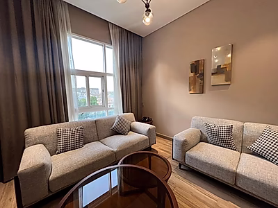 STYLISH 1 BEDROOM APARTMENT READY TO MOVE IN