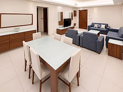 Luxury 3BR Apartment | Bills Included | Prime location