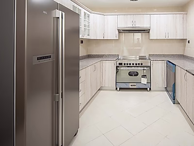BRIGHT AND SPACIOUS 2-BEDROOM APARTMENT | DUHAIL