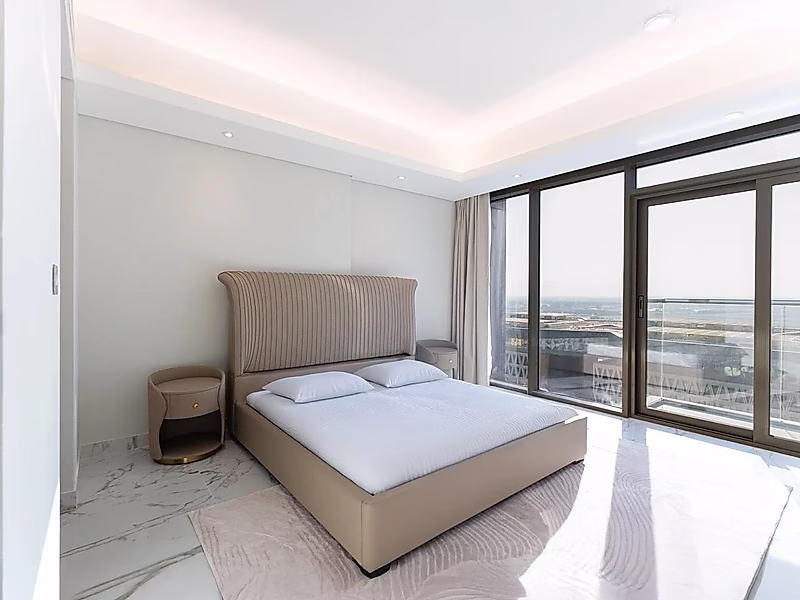 Luxurious 1-Bedroom Apartment in Marina - Photo 6