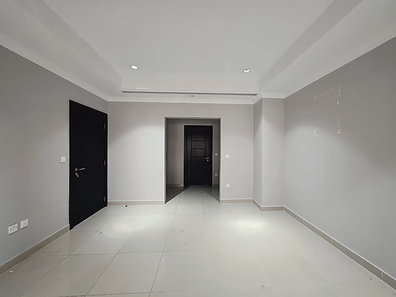 Spacious 1-Bedroom Apartment in Premium Tower - Photo 4
