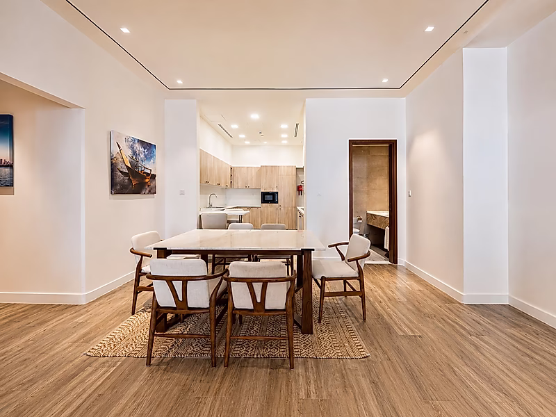 ALL-INCLUSIVE 2-BEDROOM APARTMENT COASTAL LIVING | CORNICHE - Photo 8