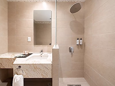 ELEGANT SERVICED 1BR ALL BILLS INCLUDED