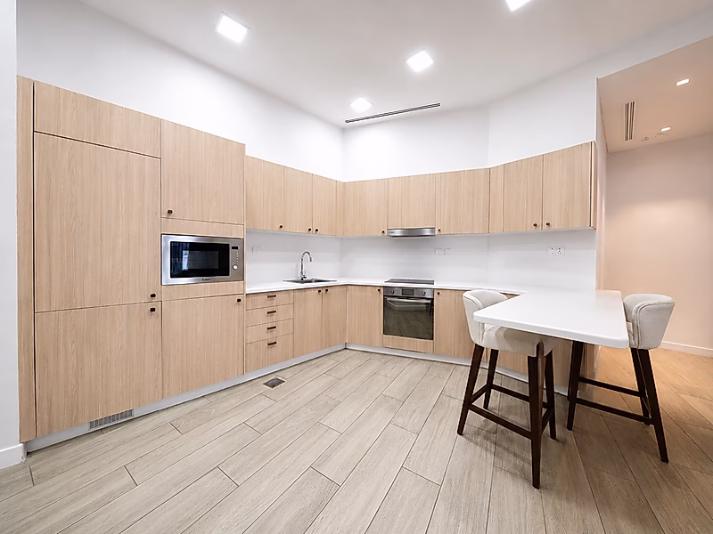 ALL-IN SERVICED 2-BEDROOM APARTMENT - Photo 9