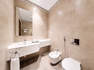 ALL-IN SERVICED 2-BEDROOM APARTMENT