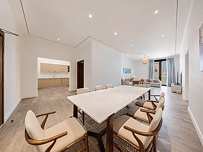 PREMIUM 3BR SERVICED RESIDENCE NEAR THE BEACH