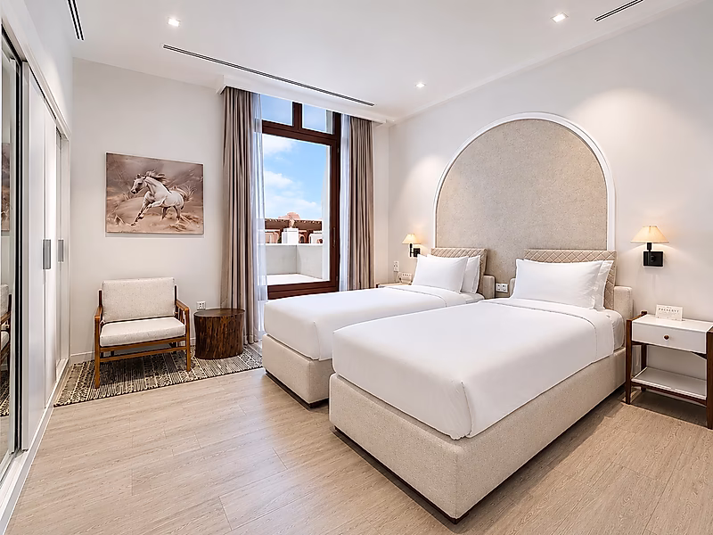 PREMIUM 3BR SERVICED RESIDENCE NEAR THE BEACH - Photo 7