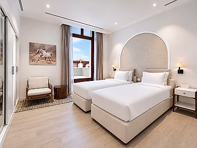 PREMIUM 3BR SERVICED RESIDENCE NEAR THE BEACH