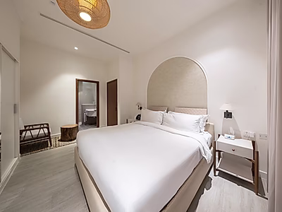 FULLY SERVICED 3BR LUXURY RESIDENCE FOR RENT