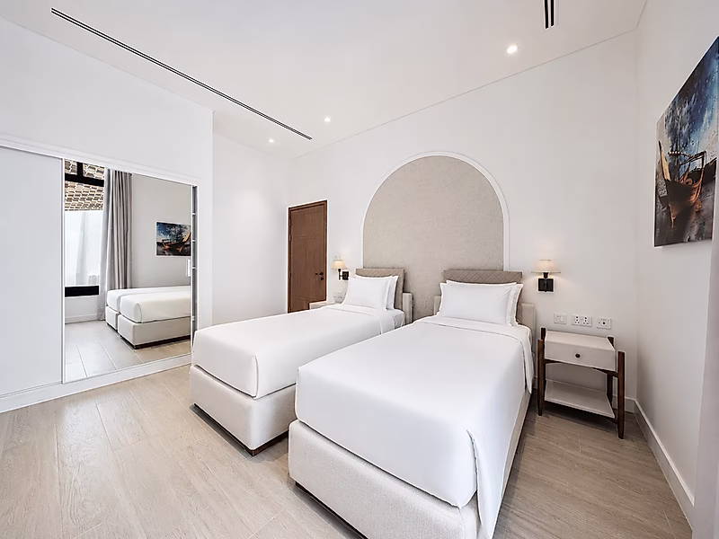FULLY SERVICED 3BR LUXURY RESIDENCE FOR RENT - Photo 8