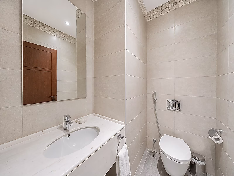 FULLY SERVICED 3BR LUXURY RESIDENCE FOR RENT - Photo 13