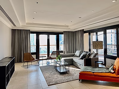 LUXURIOUS SPACIOUS 3BED+MAID Apartment in Porto Arabia | The Pearl