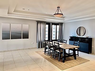 LUXURIOUS SPACIOUS 3BED+MAID Apartment in Porto Arabia | The Pearl