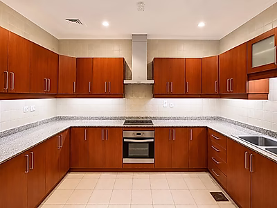 PRIME 2BR MARINA VIEW | HIGH ROI | THE PEARL