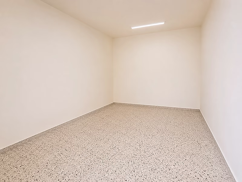 Labour Camp and 3 Warehouses for Rent - Photo 5