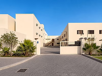 Labour Camp and 3 Warehouses for Rent