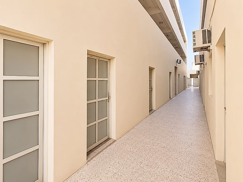 Labour Camp for Rent – Old Industrial Area (QAR 1,300 per Room – Utilities Included) - Photo 6
