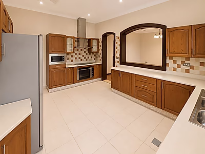 Spacious 4-Bedroom + Maid Villa in Al Hilal