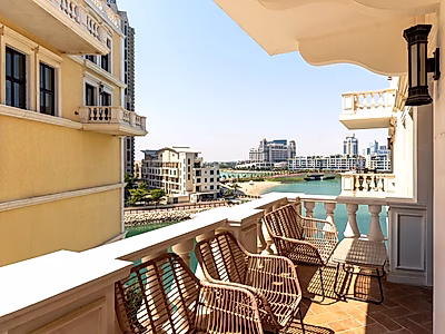 STUNNING CANAL VIEW 1-BEDROOM IN QANAT QUARTIER