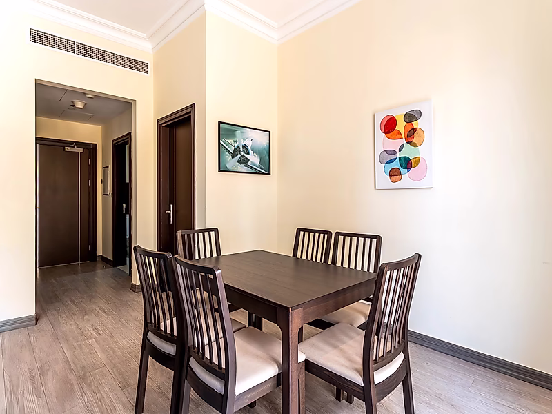 STUNNING CANAL VIEW 1-BEDROOM IN QANAT QUARTIER - Photo 3