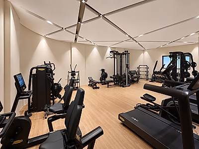 Luxury Fully Furnished 1-Bedroom Apartment in Fox Hills