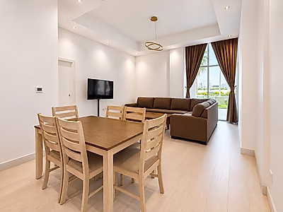 Luxury Fully Furnished 1-Bedroom Apartment in Fox Hills