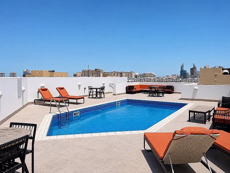 Luxury Fully Furnished 1-Bedroom Apartment in Fox Hills - Photo 17